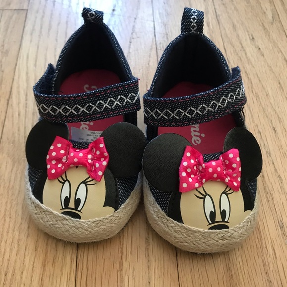 Other - NWOT Disney Baby Minnie Mouse Shoes SZ 3-6m